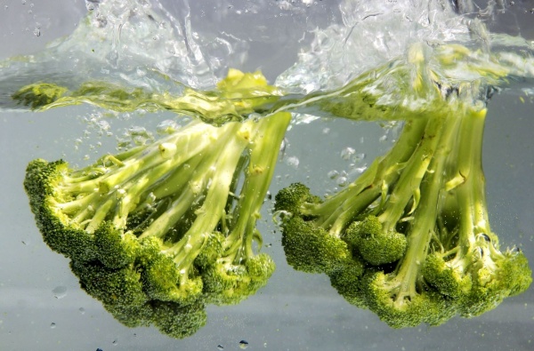 10-cong-dung-cua-bong-cai-xanh-voi-suc-khoe-co-the-ban-chua-biet4