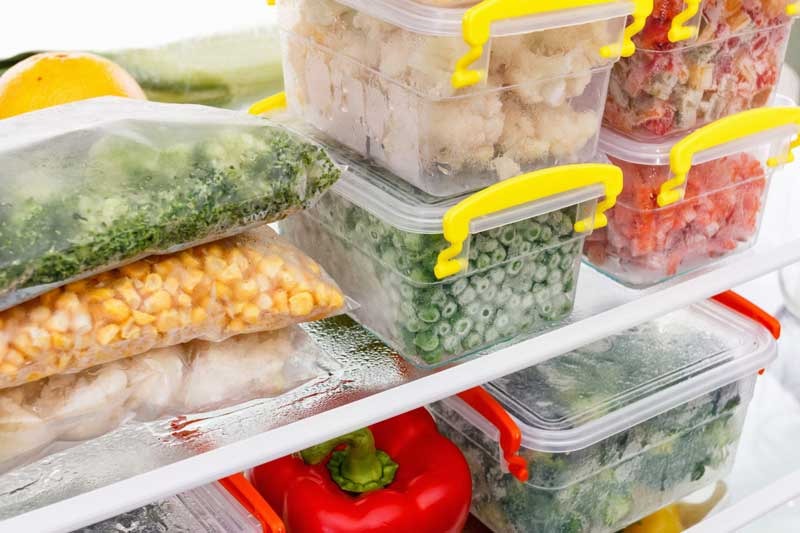 Dùng túi nilon để bảo quản các loại rau củ