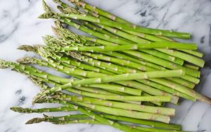 Ăn măng tây là phương pháp chăm sóc da hiệu quả